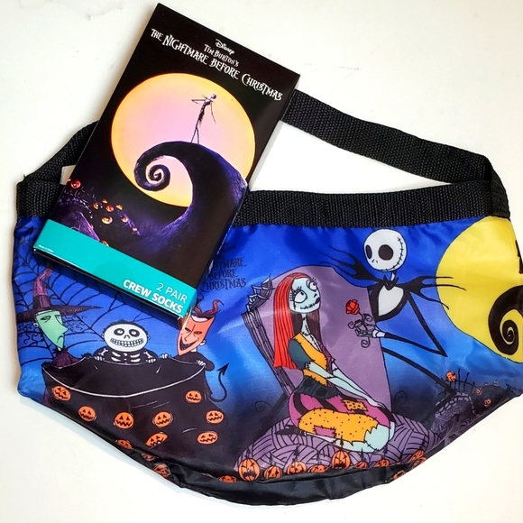 The Nightmare Before Christmas Glow in the Dark Bucket and 2 Pack Sock Bundle - Picture 1 of 4